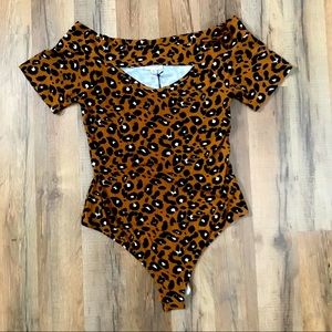 NWT! Cut Out Detailed Bodysuit | Size Medium